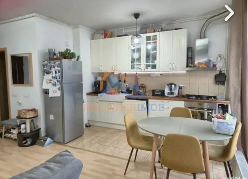 Titan Apartament 3 camere 2 locuri parcare 2 boxe